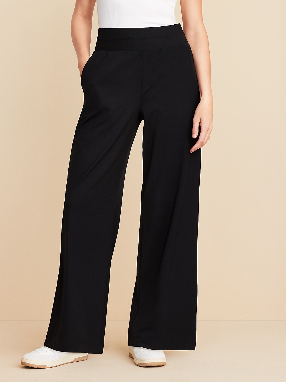 Lou & Grey luvstretch wide leg pants